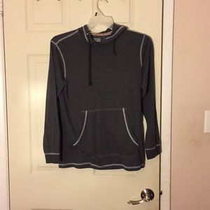 T SHIRT PULLOVER HOODIE